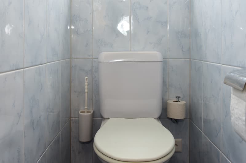 Separates WC im EG