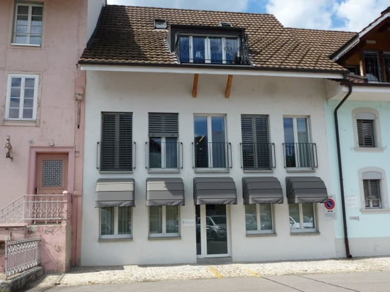 An attractive location in Schachen, commercial space, office or practice (1)