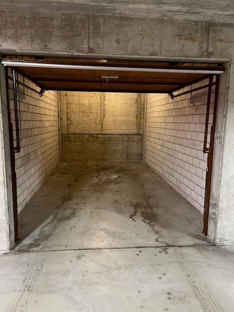 Garagenbox in Tiefgarage (3)