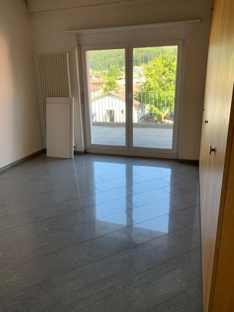 Wunderbare 3.5-Zimmer-Maisonettewohnung mit Galerie im Schachen (7)