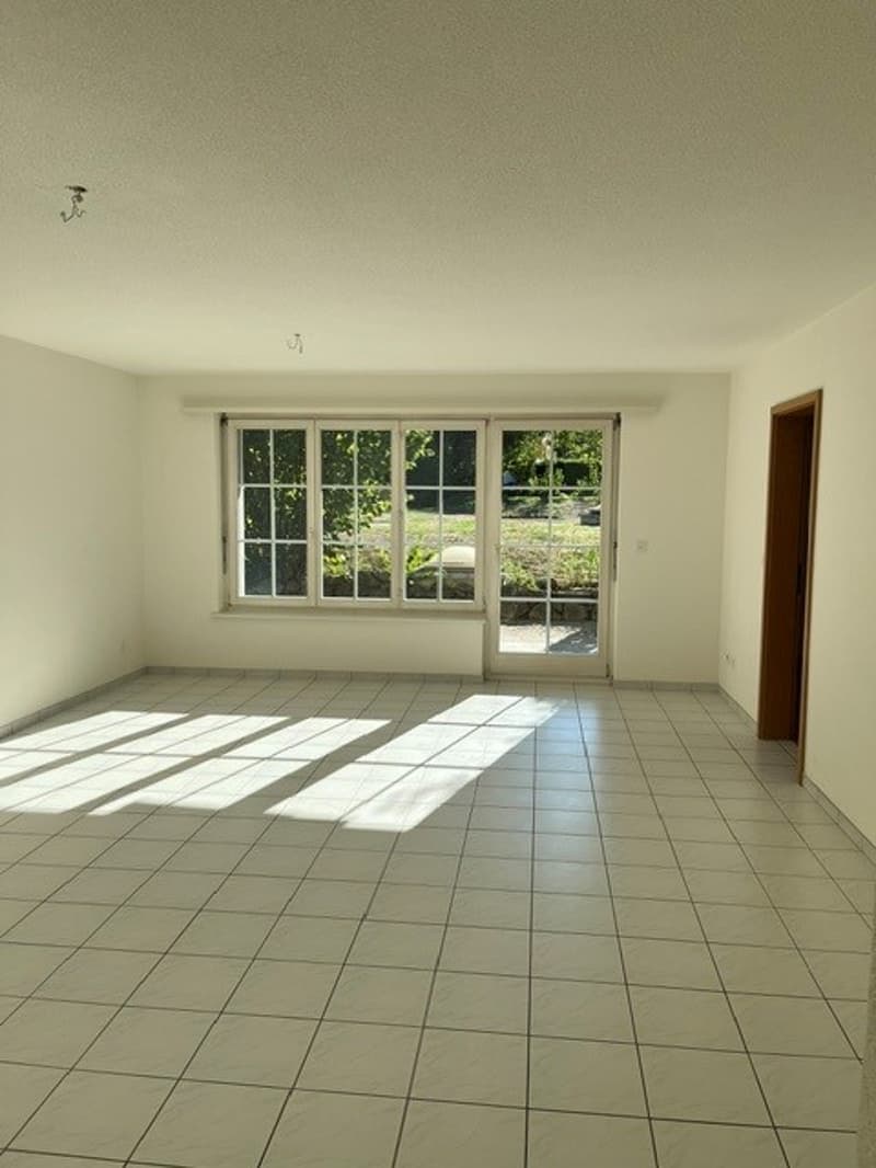 2.5-Zimmerwohnung mit Gartensitzplatz (4)