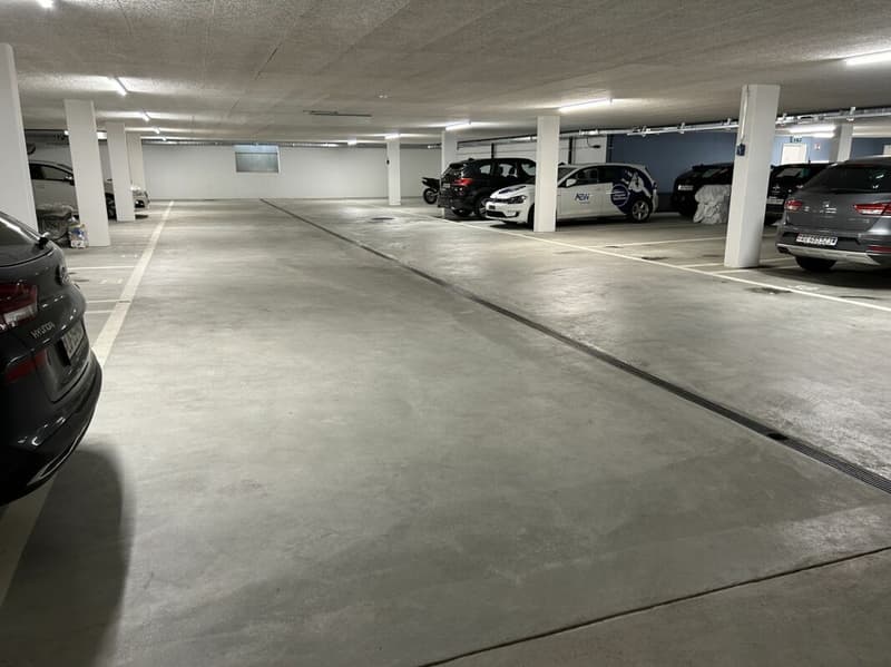 Tiefgaragenplätze