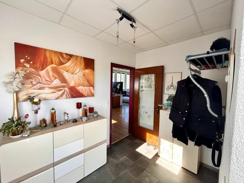 Freistehendes Einfamilienhaus am Rande des Dorfes, sicht ins Grüne (2)