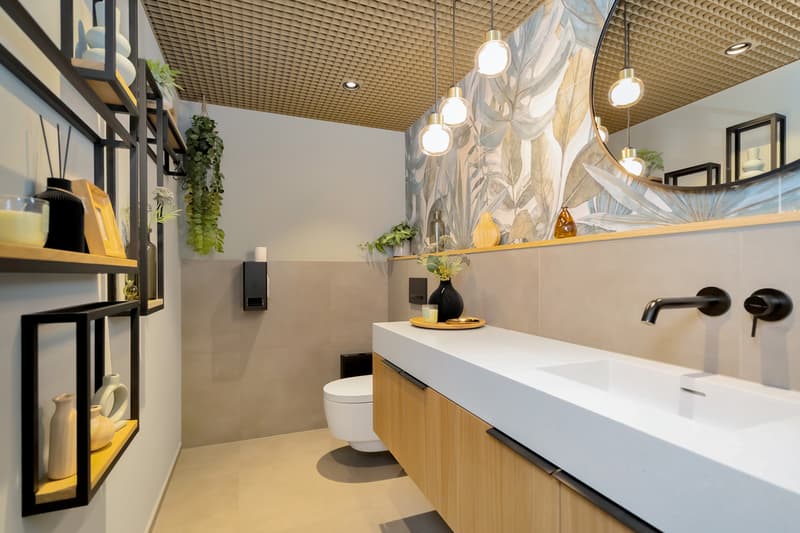 Damentoilette.jpg