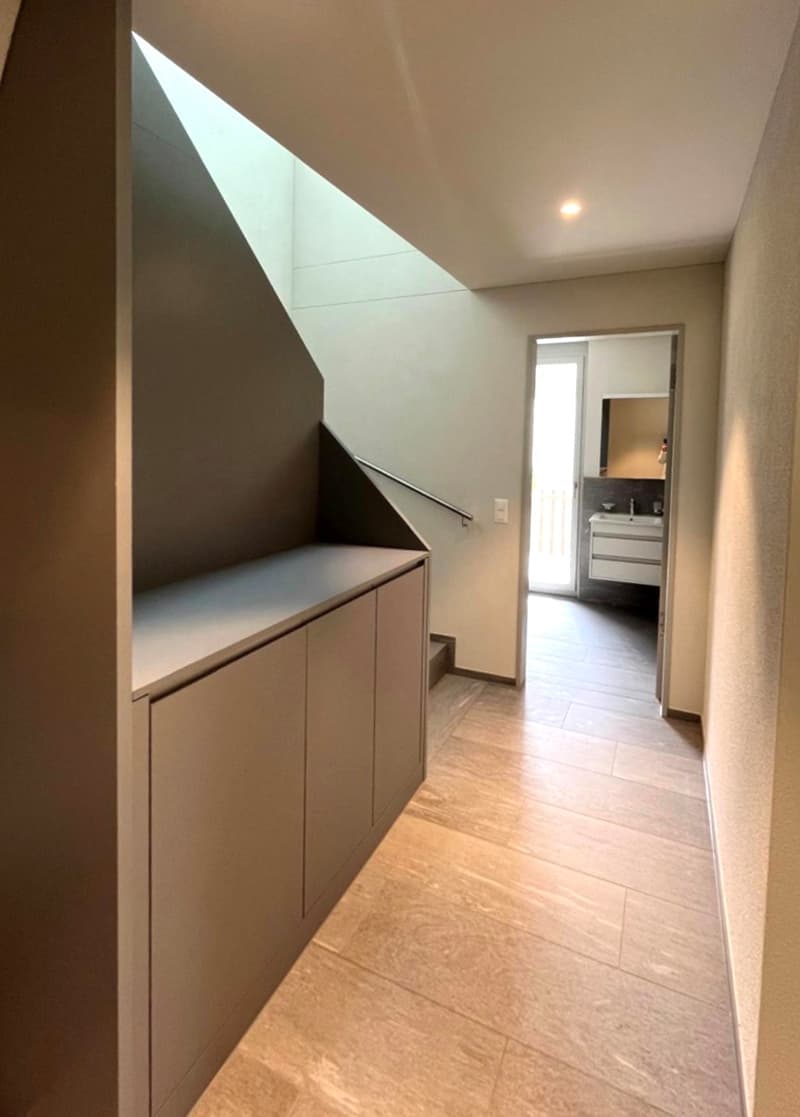 Modernes 7.5-Zimmer-Doppeleinfamilienhaus eingebettet ins Suterguet Gränichen (11)