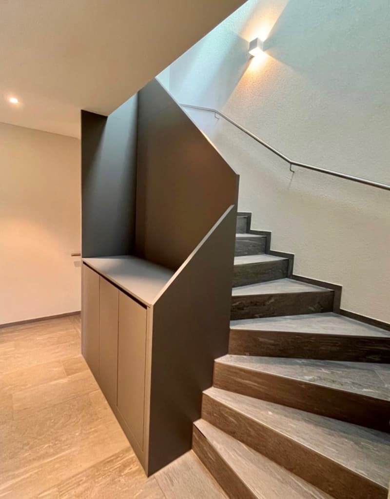 Modernes 7.5-Zimmer-Doppeleinfamilienhaus eingebettet ins Suterguet Gränichen (4)
