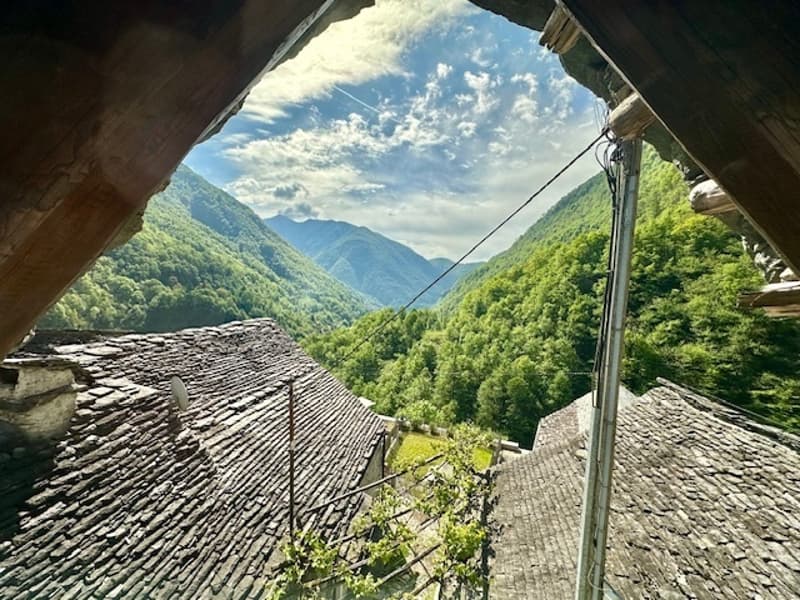 Möbliertes 3-Zimmer-Rustico im historischen Corippo (Verzascatal) (13)