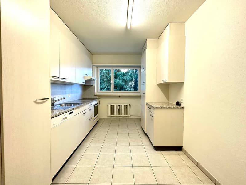 Günstige Wohnung mit Balkon und Garage (7)