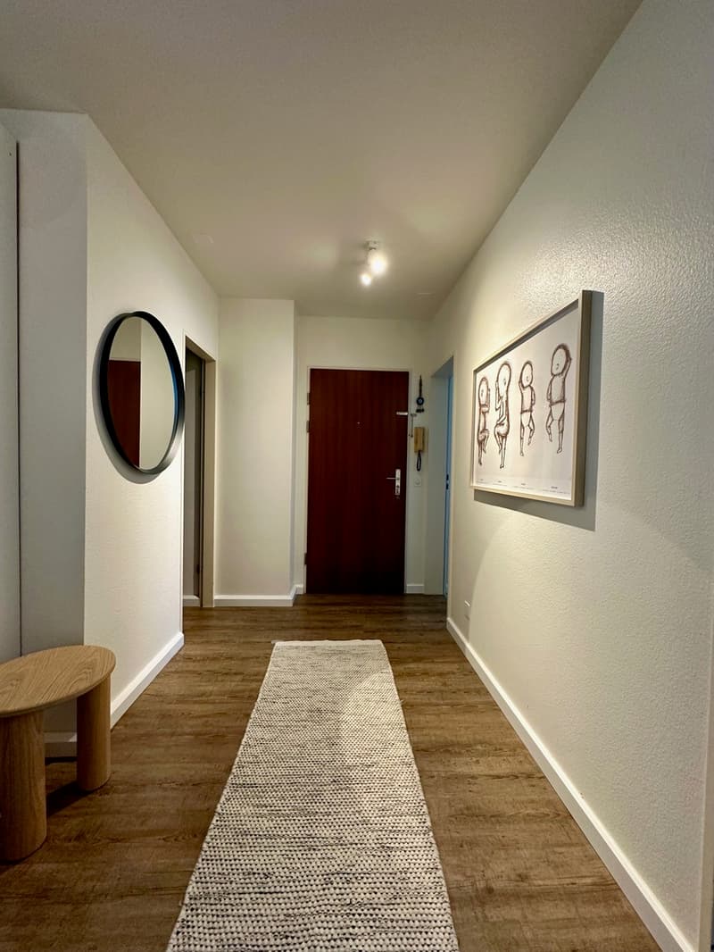 Gepflegte 4.5-Zimmer-Wohnung mit Balkon und Einstellhallenplatz (11)