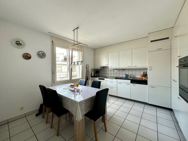Attraktive 4.5-Zimmer-Duplexwohnung im beliebten St. Johann-Quartier (5)
