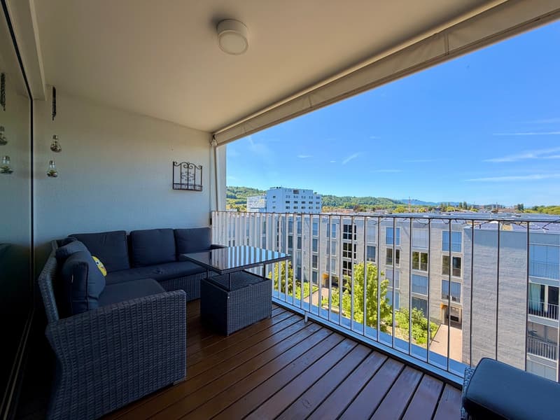 Elegante Eigentumswohnung am Rhein mit Loggia und 2 EH-Plätzen (8)