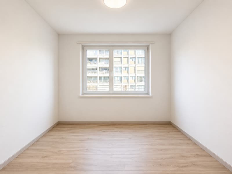 Helle Wohnung mit 2 Balkonen, Lift und Einstellhallenplatz (6)