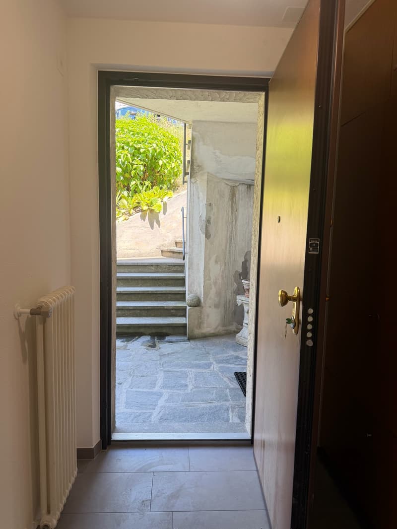 Luminoso appartamento di 2.5 locali a Brione sopra Minusio – Vista lago (10)