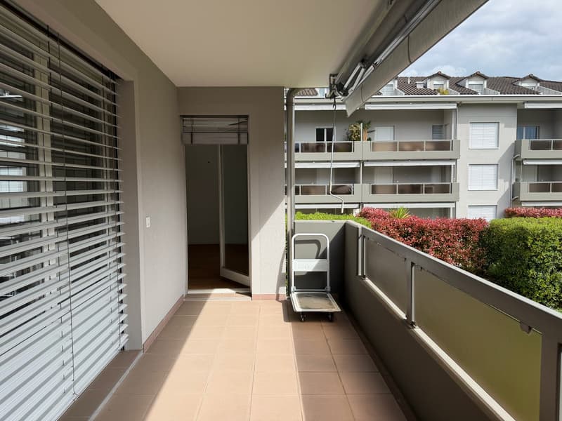 Elegante appartamento di 3.5 locali ad Ascona, con vista e balcone (13)