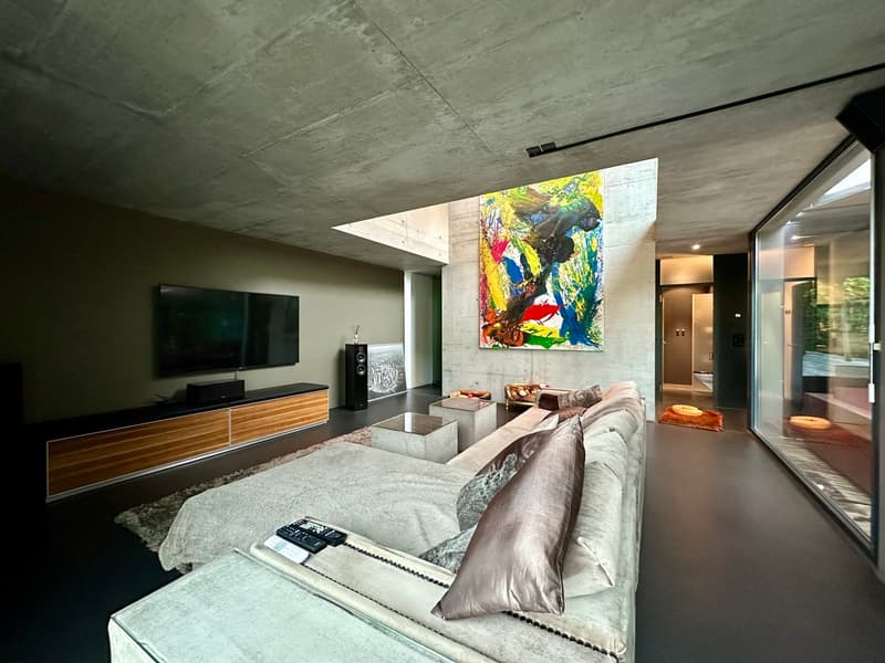 Luxuriöse Designer Villa mit Pool (7)