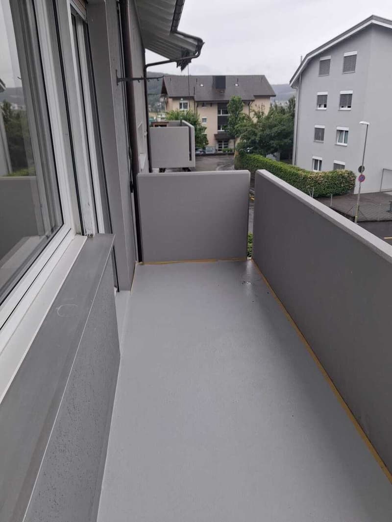 Sanierte Wohnung mit Balkon an sonnige Lage (4)