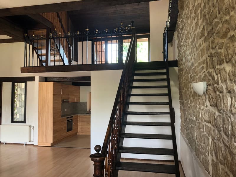 Charmante 4-Zimmer-Maisonette-Wohnung mit Kamin in Arisdorf (7)