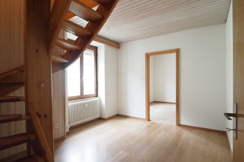 Zu vermieten eine Grosszügige 6.5 Zimmer Duplex-/Maisonette-Wohnung im Stedtli Laufen. (12)