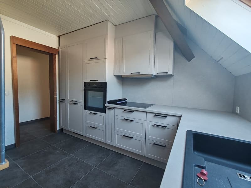 4-Zimmer-Maisonette-Wohnung  mit Blick auf die Birs (6)
