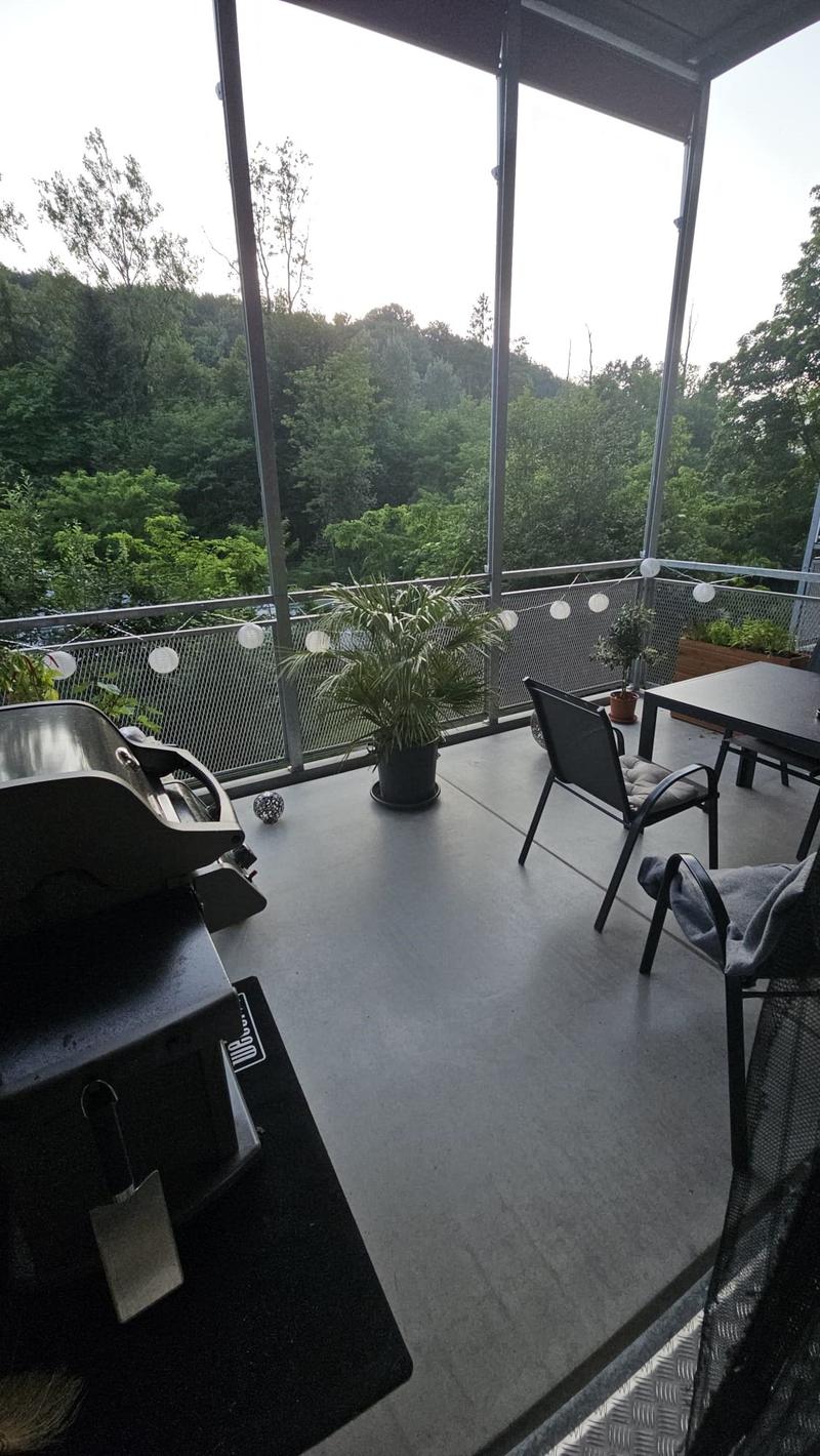 Zweitbezug: moderne 4.5 Zimmer- Maisonette Wohnung im Eigentumsstandard mit Sicht ins Grüne (13)
