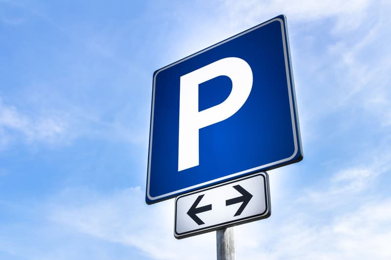 Aussenparkplätze in Bahnhofsnähe zu vermieten! (1)