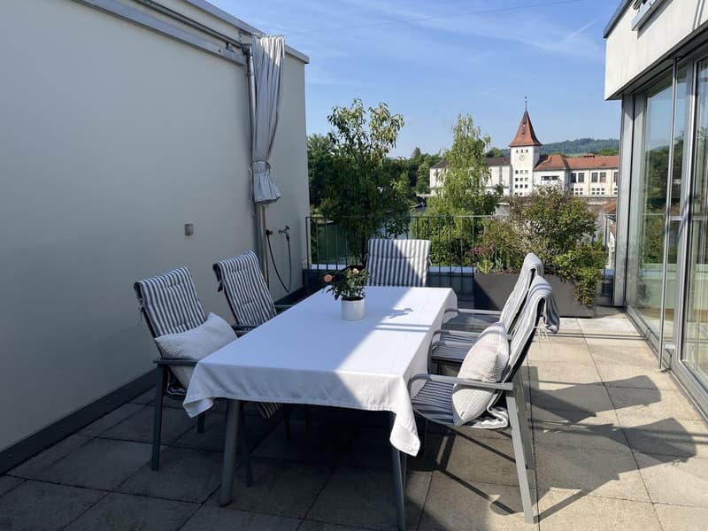 Geräumige 5-Zimmer-Wohnung mit Balkon und Bergpanorama in Aarau (9)