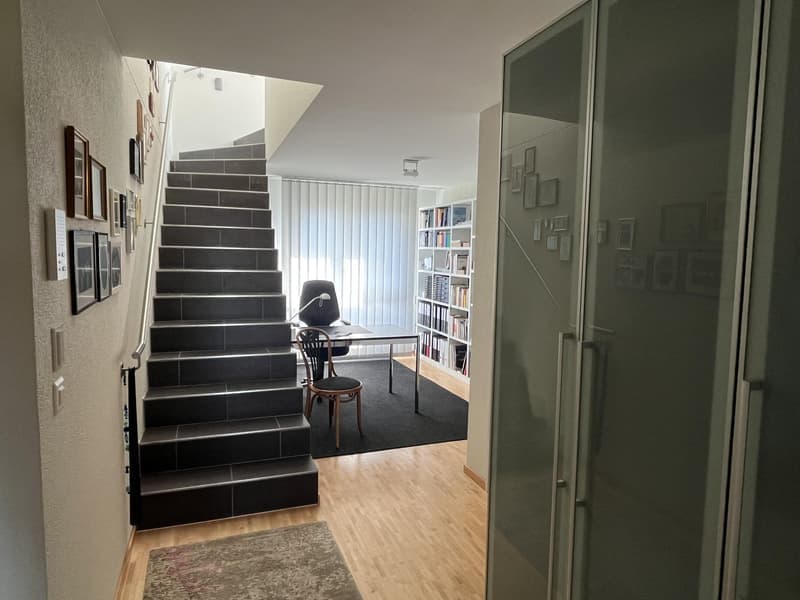 Geräumige 5-Zimmer-Wohnung mit Balkon und Bergpanorama in Aarau (14)