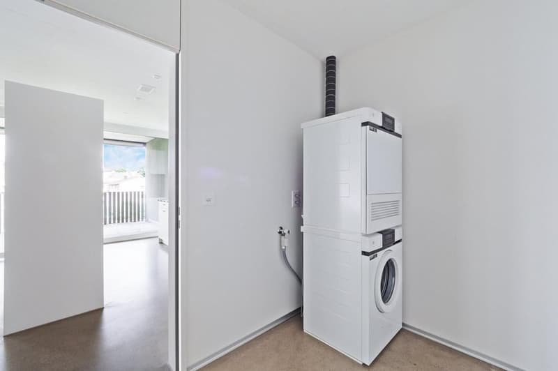 Helle 2.5-Zimmer-Wohnung mit Balkon in Aarau – sofort verfügbar! (4)