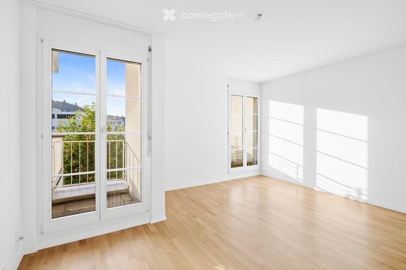 Helle 3.5-Zimmer-Wohnung mit Balkon direkt am Seeufer in Luzern (6)