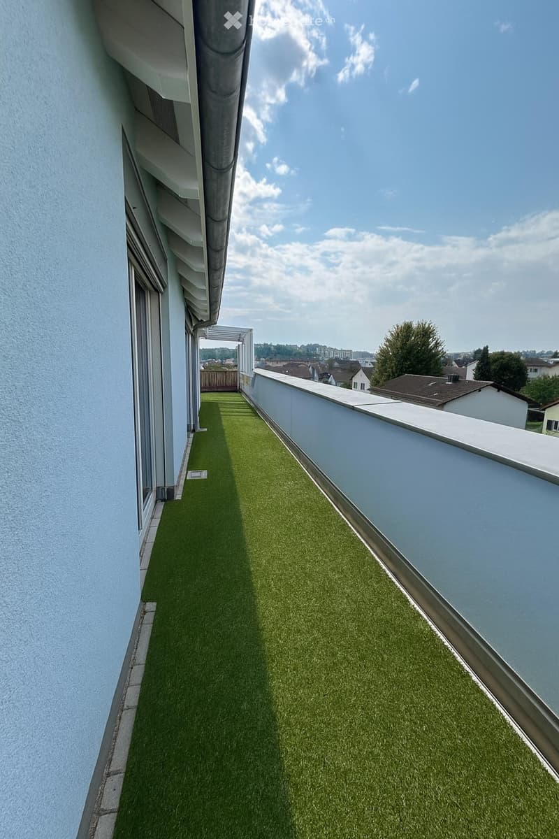 Exclusive Attikawohnung mit zwei Terrassen und Loft-Potenzial, in Toplage nahe Flughafen (6)