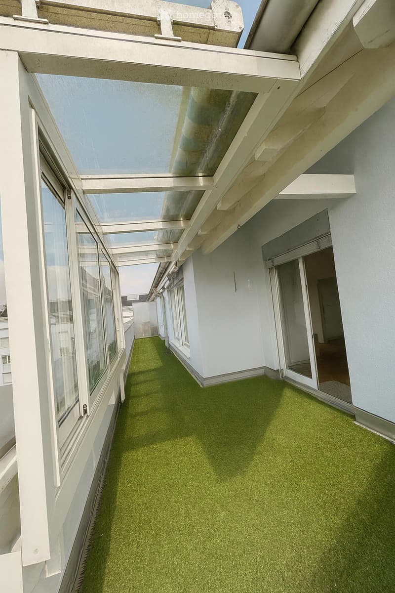 Exclusive Attikawohnung mit zwei Terrassen und Loft-Potenzial, in Toplage nahe Flughafen (11)