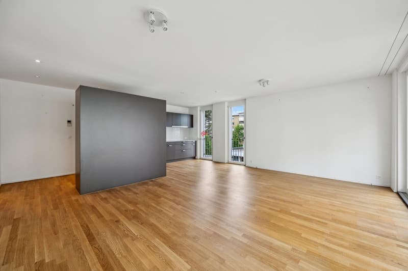 Stilvolles Wohnen mit Sonnenbalkon (8)