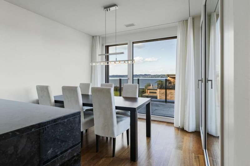 Helle 3.5-Zimmer-Wohnung mit Balkon in Altendorf – sofort verfügbar! (7)