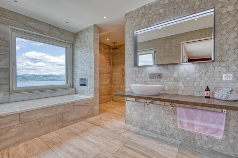 5.5-Zimmer-Haus mit 5-Sterne-Atmosphäre und Seesicht (15)