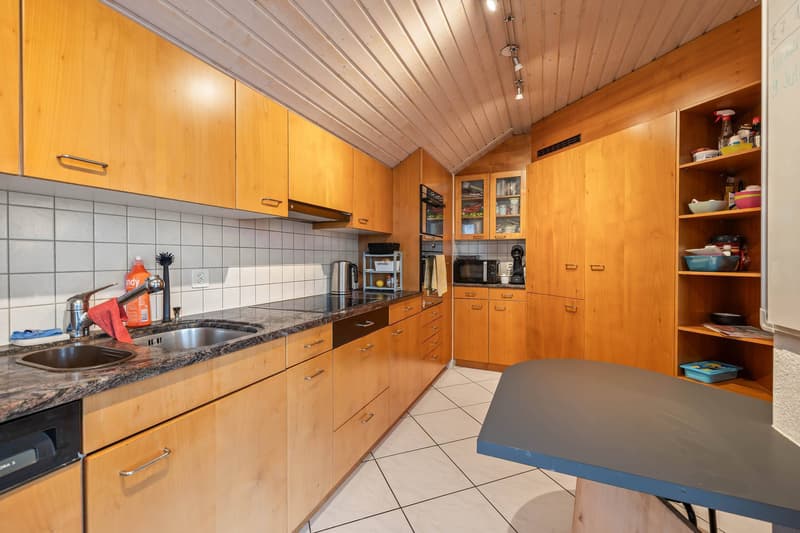 GROSSZÜGIGE 5.5 ZIMMER DACHWOHNUNG MIT AUSBAUMÖGLICHKEITEN (5)