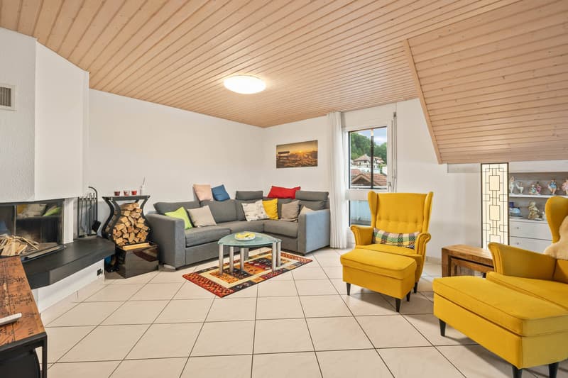 GROSSZÜGIGE 5.5 ZIMMER DACHWOHNUNG MIT AUSBAUMÖGLICHKEITEN (3)