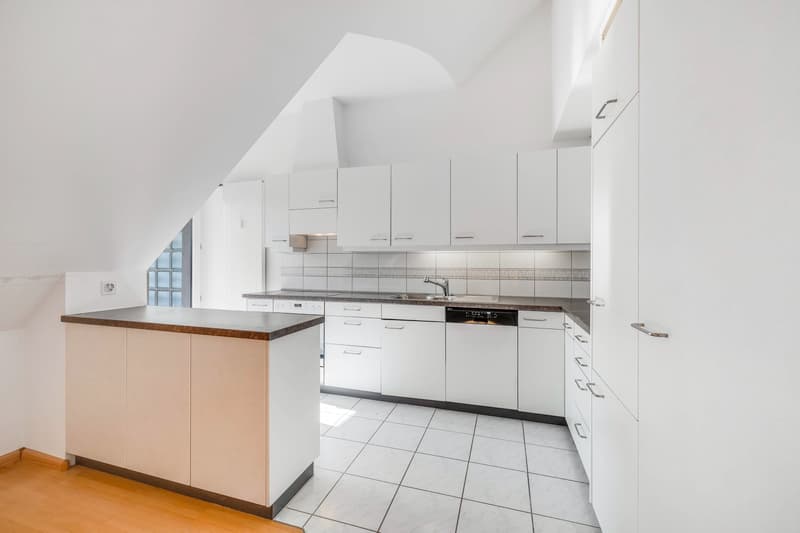 HELLE DACHMAISONETTE MIT VIEL PLATZ UND RUHE (8)