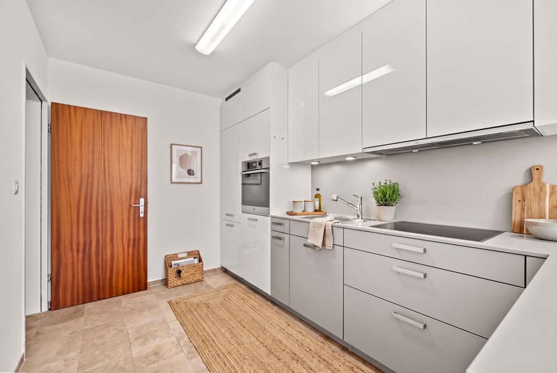 WOHNEN MIT BLICK INS GRÜNE - 127 m² IM HERZEN VON LIESTAL (4)