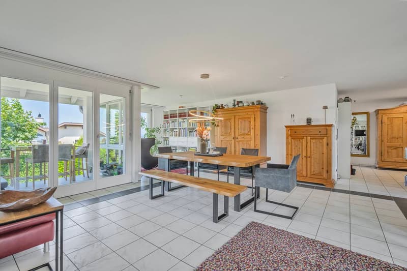 APPARTAMENTO VISTA LAGO IN POSIZIONE PRIVILEGIATA (4)