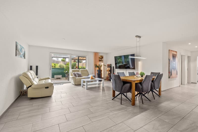 FAMILY ROOMS - MODERN AND AFFORDABLE (3)