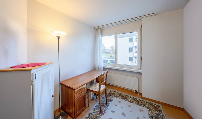 BRIGHT 4.5 ROOM APARTMENT WITH SWEDISH STOVE (6)