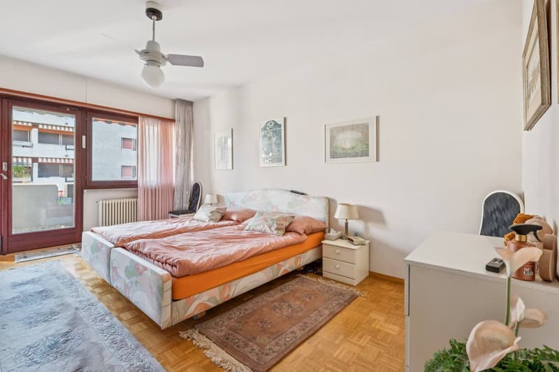 2.5-room condominium with mountain view in Lugano (6)