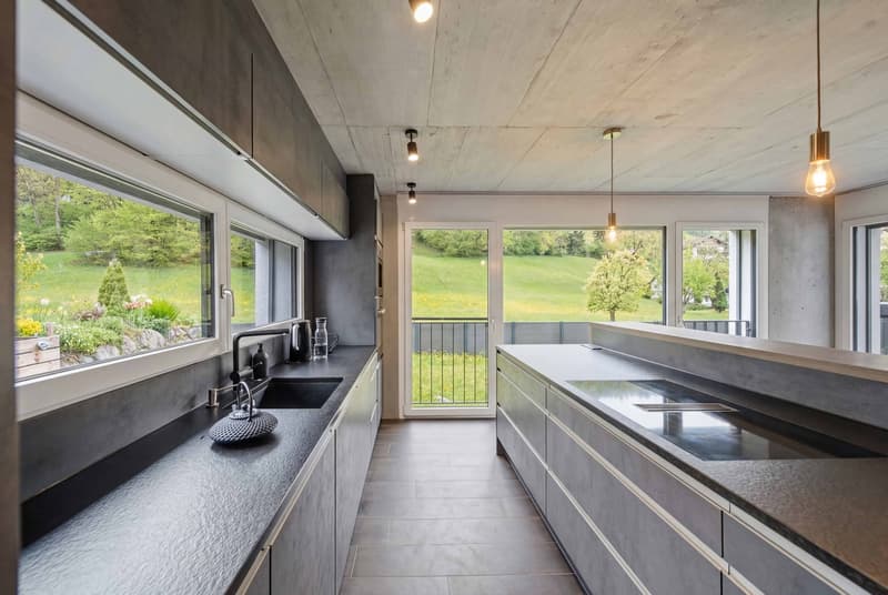 EXKLUSIVE VILLA MIT BERGPANORAMA, SAUNA UND WINTERGARTEN (5)