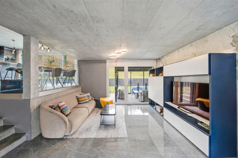 EXKLUSIVE VILLA MIT BERGPANORAMA, SAUNA UND WINTERGARTEN (3)