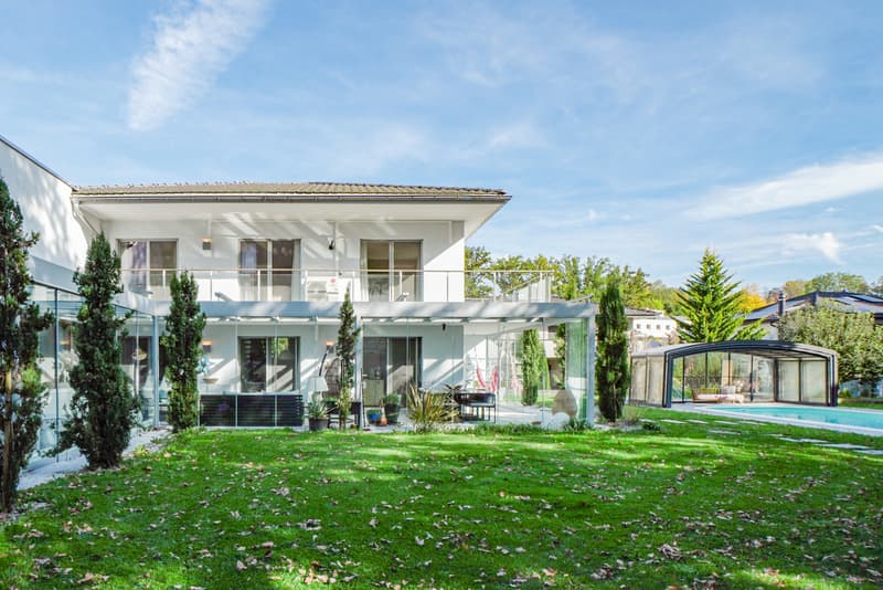 ESPERIENZA DI VITA ESCLUSIVA - MODERNA CASA MONO/BIFAMILIARE CON PISCINA E SAUNA (7)