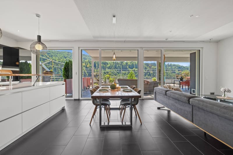 MEHR NATUR. MEHR RUHE.  MEHR ZUHAUSE - EXKLUSIVE WOHNUNG MIT  213 M² TERRASSE (2)
