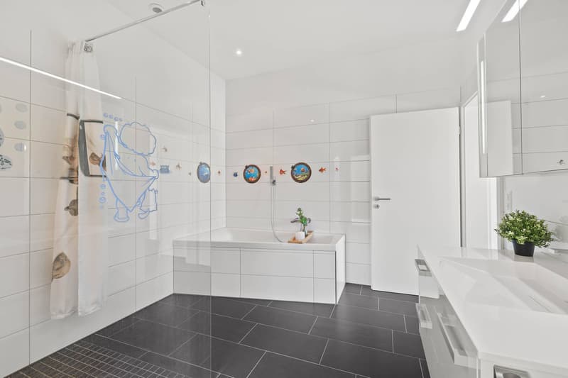 MEHR NATUR. MEHR RUHE.  MEHR ZUHAUSE - EXKLUSIVE WOHNUNG MIT  213 M² TERRASSE (5)