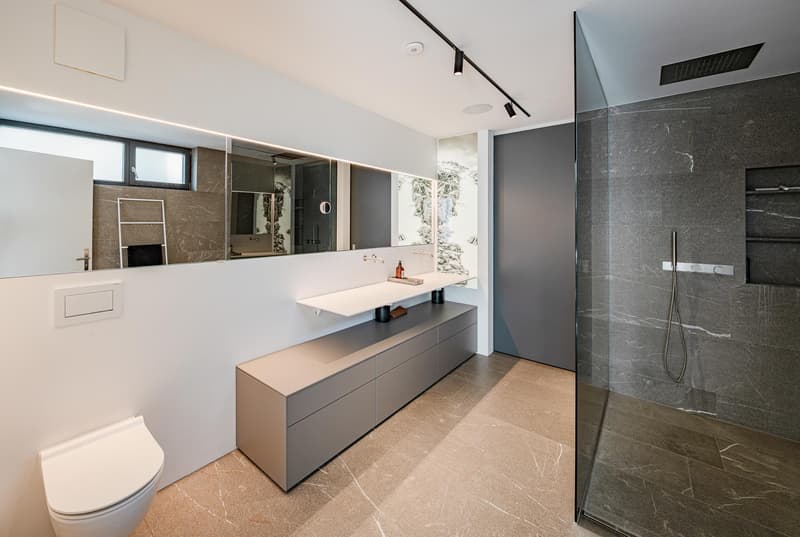 CASA A SCHIERA CON VISTA LAGO E TERRAZZA DI 88 M² A HINTERKAPPELEN (4)