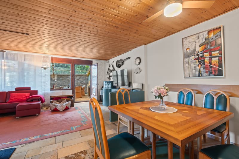 CHARMANTES 7.5 ZIMMER ECKEINFAMILIENHAUS MIT VIELSEITIG NUTZBAREM STUDIO (3)