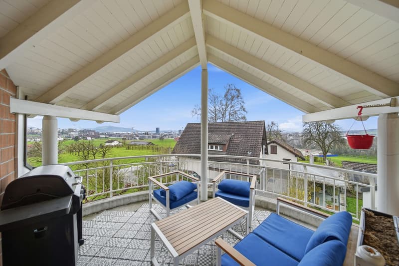 ROOFTOP BAAR - ELEGANTE 4.5 ZIMMER DACHWOHNUNG (7)